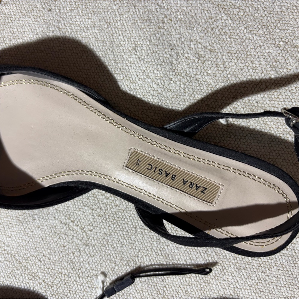 Black Slingback Flats - Picture 4 of 8